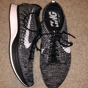 Nike Flyknit Oreo Racers